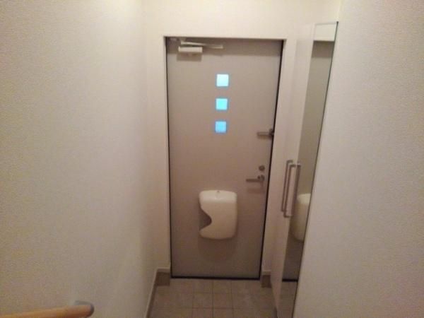 ��ʌ����ʌS�{�㒬�{�c�R���ڂ̃A�p�[�g�̌���