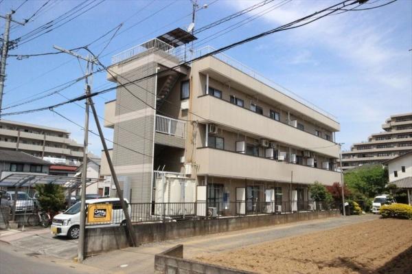 ��ʌ��t�����s�唨�̃}���V�����̌����O��