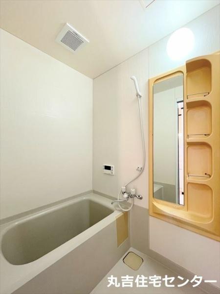 ��ʌ��t�����s�唨�̃}���V�����̃o�X