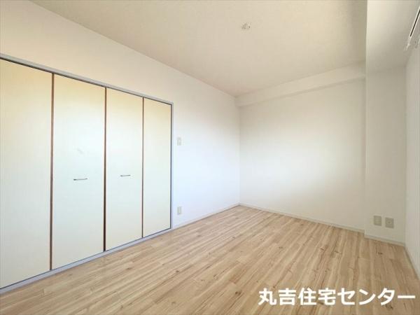 ��ʌ��t�����s����T���ڂ̃}���V�����̂��̑������E�X�y�[�X