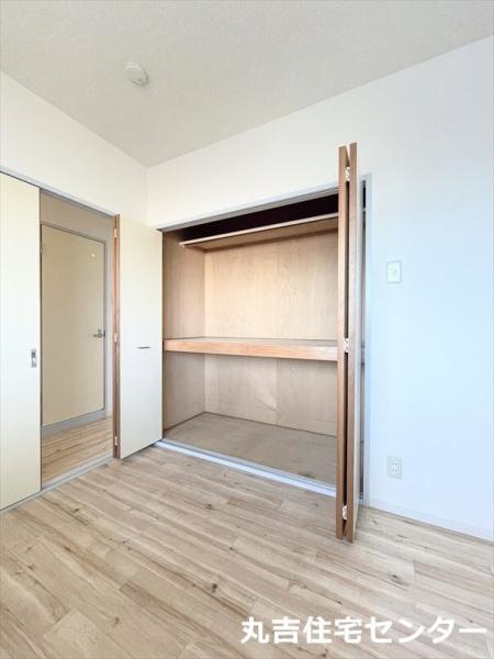 ��ʌ��t�����s����T���ڂ̃}���V�����̎��[