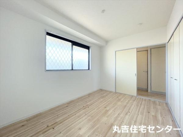 ��ʌ��t�����s����T���ڂ̃}���V�����̂��̑������E�X�y�[�X