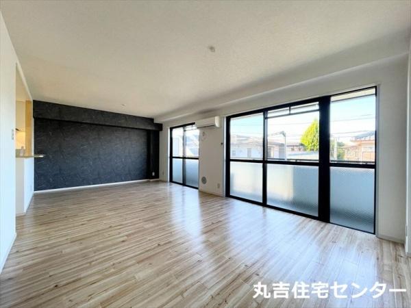 ��ʌ��t�����s����T���ڂ̃}���V�����̋����E���r���O