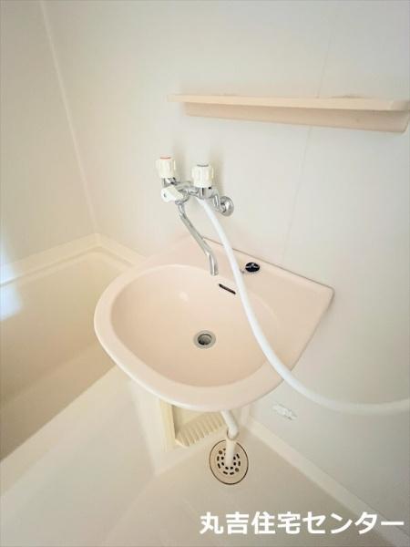 ��ʌ��z�J�s��ԑ䓌�Q���ڂ̃A�p�[�g�̐��ʏ�