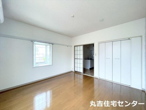 ��ʌ��z�J�s��ԑ䓌�Q���ڂ̃A�p�[�g�̂��̑������E�X�y�[�X