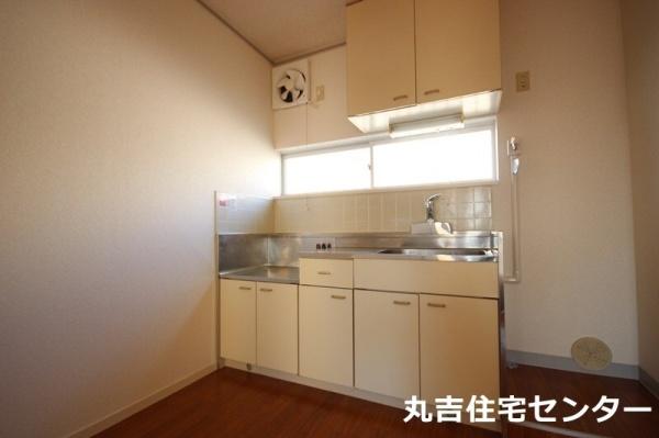 ��ʌ��t�����s��}�̃A�p�[�g�̃L�b�`��