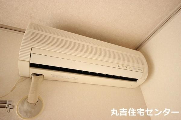 ��ʌ��t�����s��}�̃A�p�[�g�̂��̑��ݔ�