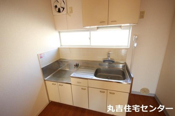 ��ʌ��t�����s��}�̃A�p�[�g�̂��̑��ݔ�