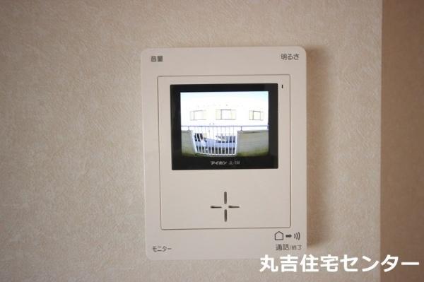 ��ʌ��t�����s��}�̃A�p�[�g�̂��̑��ݔ�