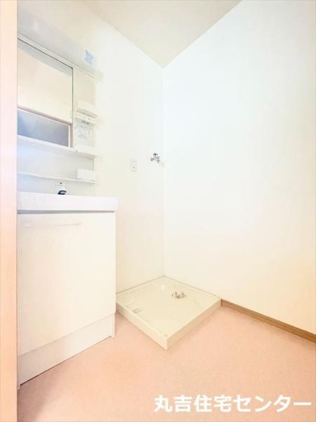 ��ʌ��z�J�s��ԑ䓌�P���ڂ̃A�p�[�g�̐��ʏ�