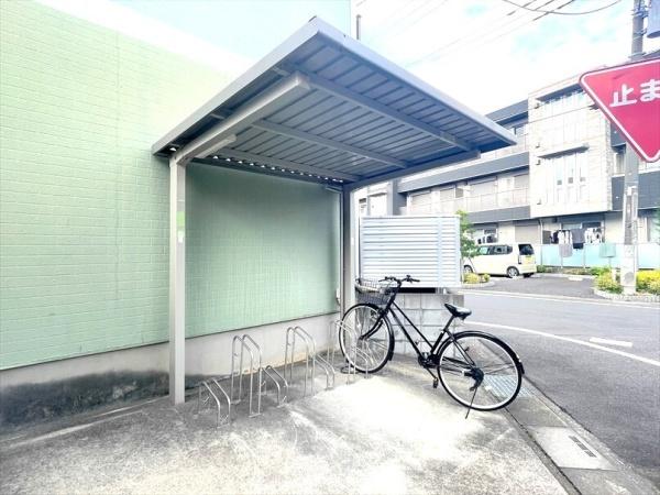 ��ʌ��z�J�s��ԑ䓌�P���ڂ̃A�p�[�g�̂��̑����L����