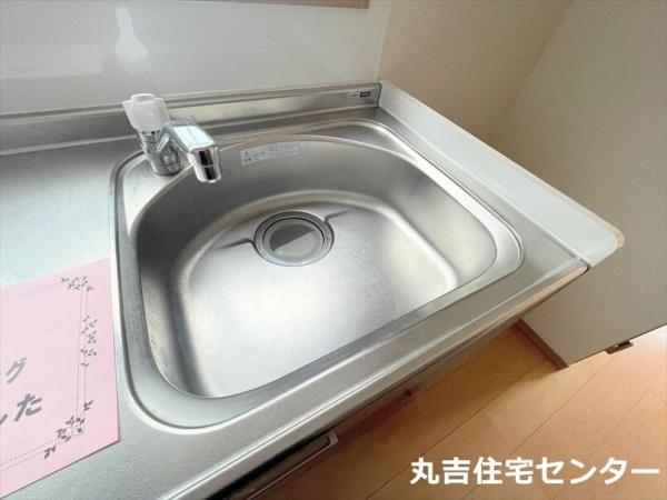 ��ʌ��z�J�s��ԑ䓌�P���ڂ̃A�p�[�g�̂��̑��ݔ�