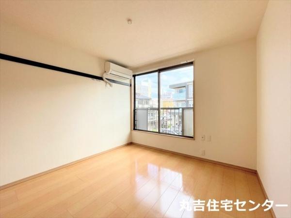 ��ʌ��z�J�s��ԑ䓌�P���ڂ̃A�p�[�g�̋����E���r���O