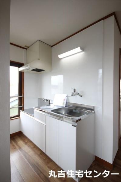 ��ʌ��t�����s���㐼�R���ڂ̃}���V�����̃L�b�`��