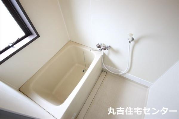 ��ʌ��t�����s���㐼�R���ڂ̃}���V�����̃o�X