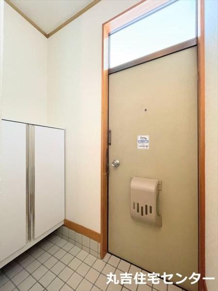 ��ʌ��z�J�s��ԑ䐼�S���ڂ̃A�p�[�g�̌���