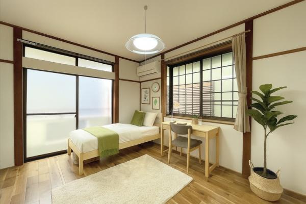 ��ʌ��z�J�s��ԑ䐼�S���ڂ̃A�p�[�g�̋����E���r���O