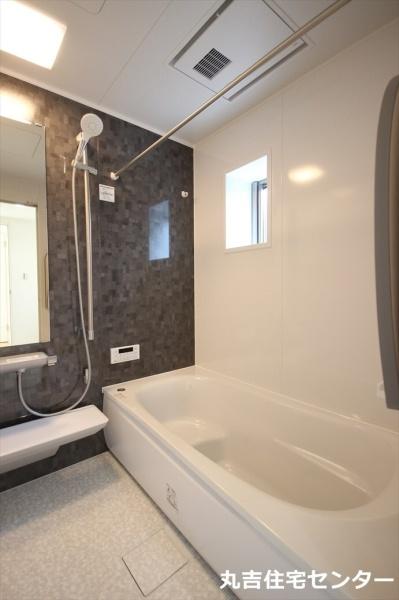 ��ʌ��z�J�s��ԑ䓌�S���ڂ̃A�p�[�g�̃o�X