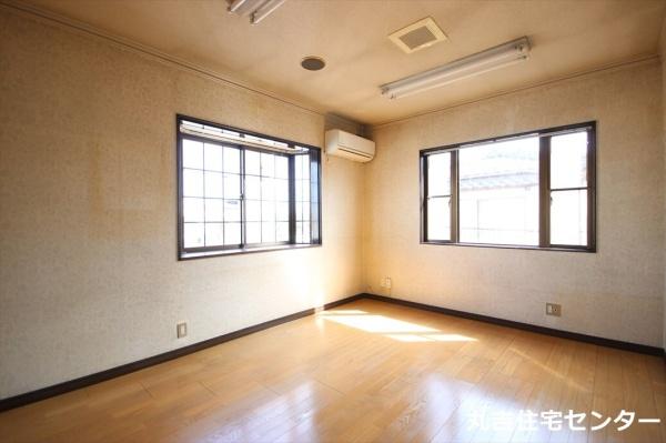 ��ʌ��z�J�s�厚���ԋv���̎������̋����E���r���O