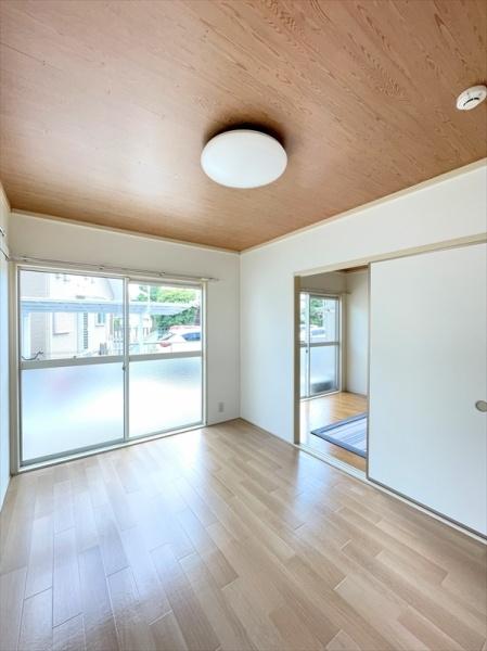 ��ʌ��z�J�s��ԑ䓌�P���ڂ̃A�p�[�g�̂��̑�