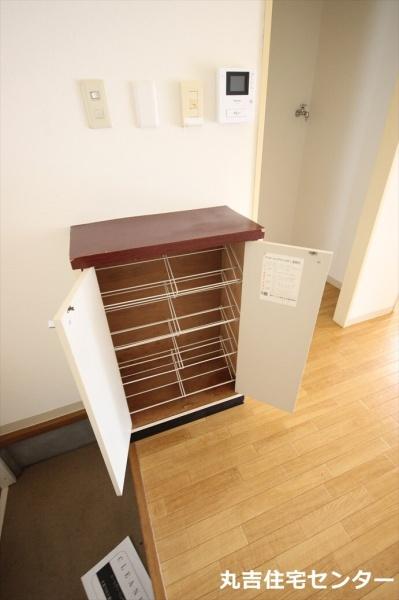 ��ʌ��z�J�s��ԑ䓌�P���ڂ̃A�p�[�g�̎��[