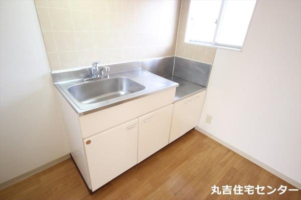 ��ʌ��z�J�s��ԑ䓌�P���ڂ̃A�p�[�g�̂��̑��ݔ�