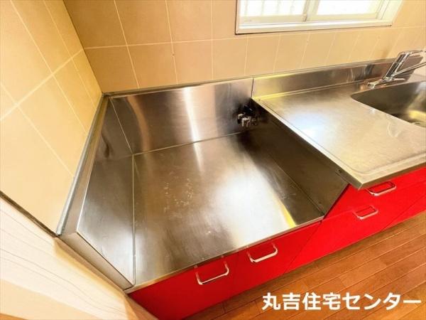 ��ʌ��z�J�s��ԑ䓌�S���ڂ̃A�p�[�g�̃L�b�`��