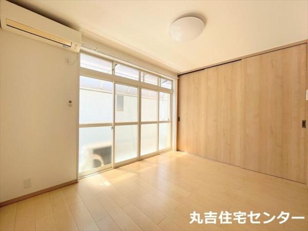 ��ʌ��z�J�s��ԑ䐼�Q���ڂ̃A�p�[�g�̂��̑������E�X�y�[�X
