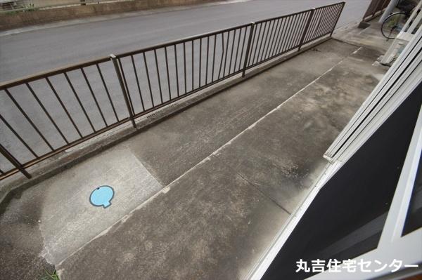 ��ʌ��z�J�s��ԑ䓌�S���ڂ̃A�p�[�g�̃o���R�j�[