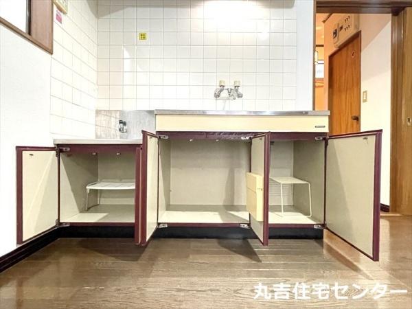 ��ʌ��z�J�s�厚�����̃A�p�[�g�̎��[