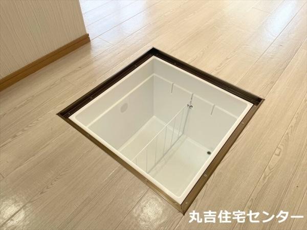 ��ʌ��z�J�s�厚�唑�̃e���X�n�E�X�̎��[