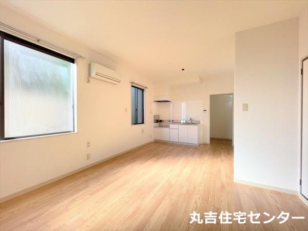 ��ʌ��z�J�s�厚���ԋv���̃A�p�[�g�̋����E���r���O