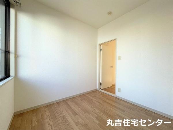 ��ʌ��z�J�s�厚���ԋv���̃A�p�[�g�̂��̑������E�X�y�[�X