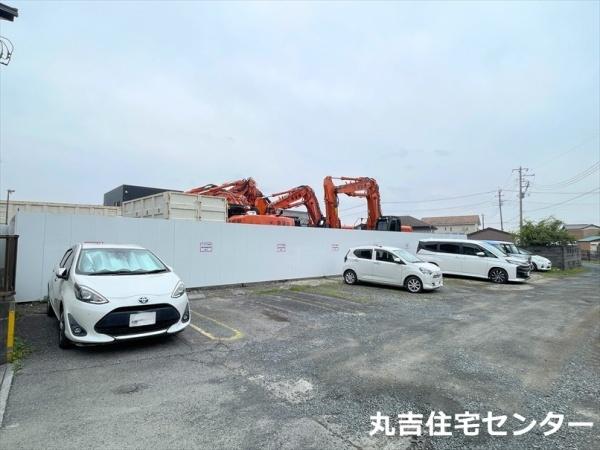 ��ʌ��z�J�s�厚�����̃A�p�[�g�̒��ԏ�