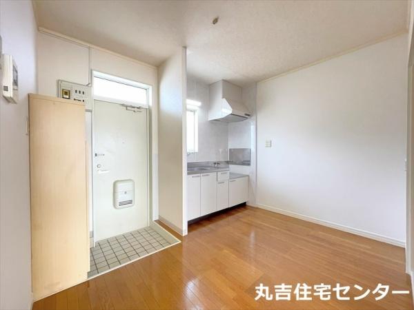 ��ʌ��z�J�s��ԑ䓌�Q���ڂ̃A�p�[�g�̋����E���r���O
