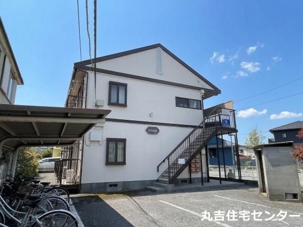 ��ʌ��t�����s���̃A�p�[�g�̌����O��