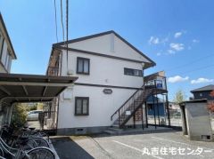 ��ʌ��t�����s���̃A�p�[�g�̌����O��