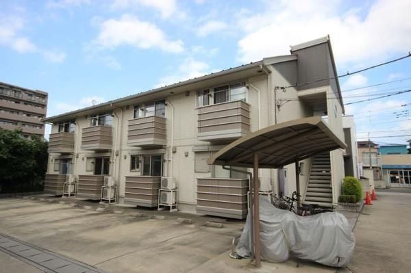 ��ʌ��z�J�s�厚�܎R�̃A�p�[�g�̌����O��