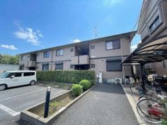 ��ʌ��t�����s���㐼�T���ڂ̃A�p�[�g�̌����O��