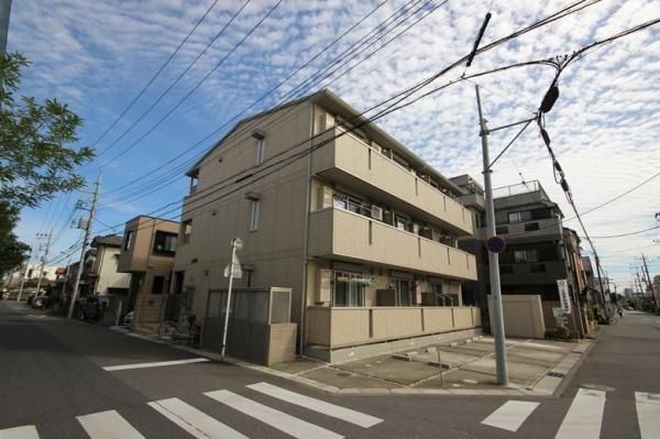 ��ʌ��z�J�s�厚�܎R�̃A�p�[�g�̌����O��