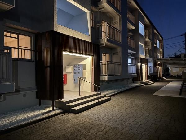 ��ʌ��z�J�s��ԑ䐼�P���ڂ̃}���V�����̌����O��