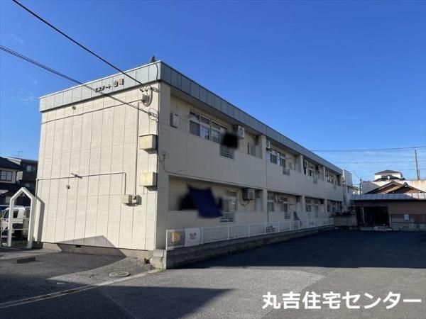 ��ʌ��z�J�s�厚�܎R�̃}���V�����̌����O��