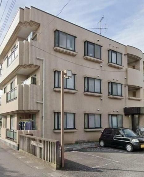 ��ʌ��z�J�s�����Q���ڂ̃A�p�[�g�̌����O��