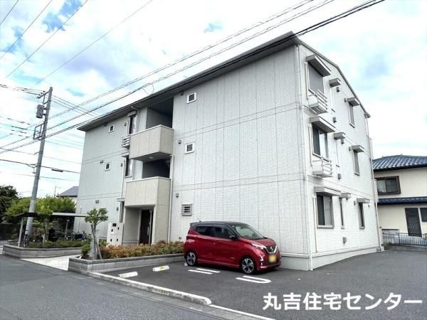 ��ʌ��z�J�s�厚�܎R�̃A�p�[�g�̌����O��