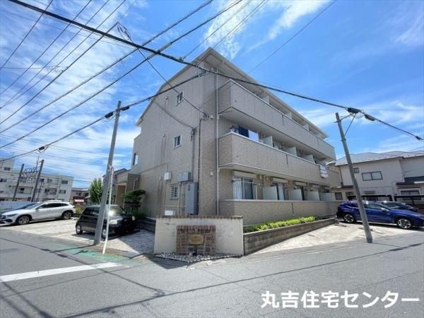 ��ʌ��z�J�s�厚�܎R�̃A�p�[�g�̌����O��