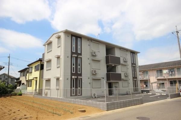 ��ʌ��z�J�s�����쒬�̃A�p�[�g�̌����O��