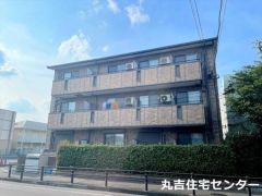 ��ʌ��z�J�s��ԑ䐼�Q���ڂ̃A�p�[�g�̌����O��