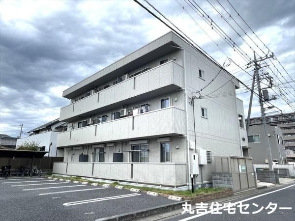��ʌ��z�J�s�厚�܎R�̃A�p�[�g�̌����O��