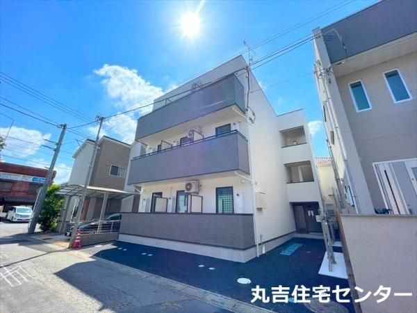 ��ʌ��z�J�s��ԑ䐼�S���ڂ̃A�p�[�g�̌����O��
