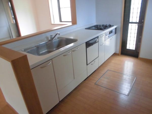 ��ʌ��z�J�s��ԑ䐼2���ڂ̒��È�ˌ��Ă̂��̑�